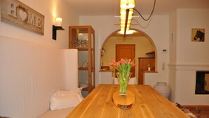 Design Apartment | Living area - Haus Treffer (Kirchdorf in Tirol)