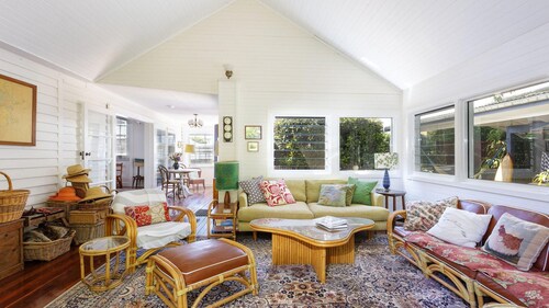 Garden Cottage - 40B Witt Street