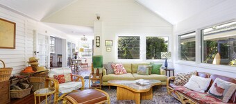 Garden Cottage - 40B Witt Street