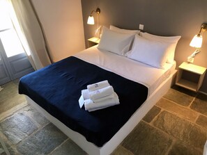 House, 2 Bedrooms | 2 bedrooms, laptop workspace, iron/ironing board, free cribs/infant beds - Ckiathi (Skiathos)