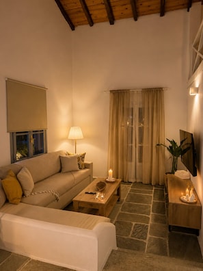 Living area - PS House Platanias (Skiathos)