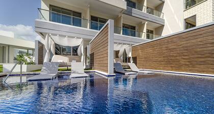 Planet Hollywood Adult Scene Cancun, An Autograph Collection All-inclusive Resort - Adults Only