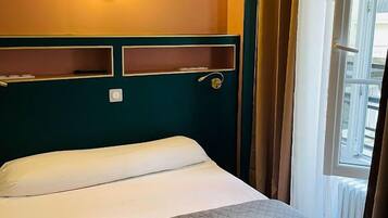 Exclusive Double Room | Individually decorated, individually furnished, desk, blackout curtains