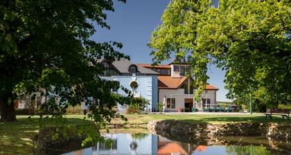 DarovanskĂœ DvĆŻr