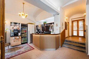 Reception - Hotel Ostaš (Prague)