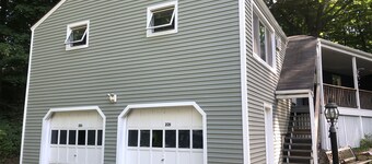 The Farmington Guest House