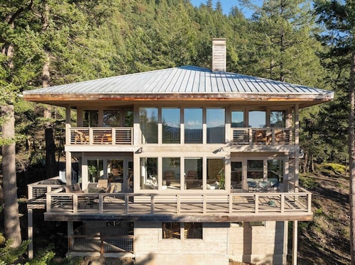 Elegant Water View, Walk to Moran State Park, Kayak, Trails, Rosario Resort, Minutes to Town