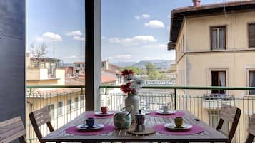 Apartment, 2 Bedrooms | Terrace/patio