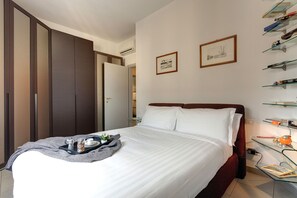 Apartment, 2 Bedrooms | 2 bedrooms, free WiFi, bed sheets - Mamo Florence - Binario 9 Apartment (Florence)