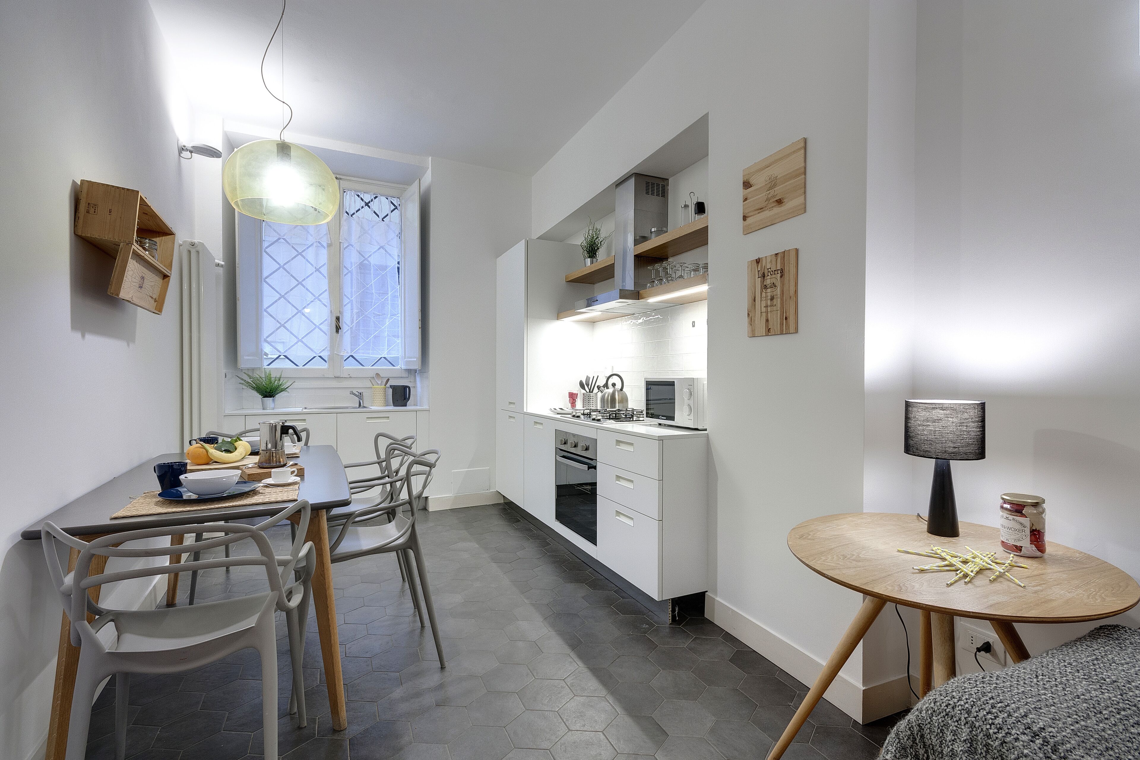 Apartment, 2 Bedrooms | In-room dining