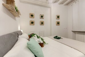 Apartment, 3 Bedrooms | Free WiFi, bed sheets - Vertical Garden Apartments by Mamo Florence (Florence)