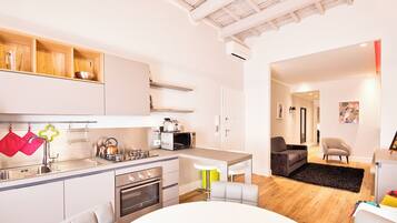 One Bedroom Apartment with Terrace | Sala da pranzo