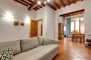 Appartement, 2 chambres | Coin séjour