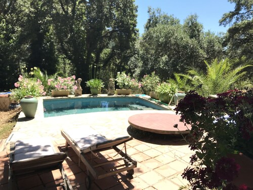 Le Charme Authentique et Bohème de la Pleine Nature Dans le Golfe de St Tropez