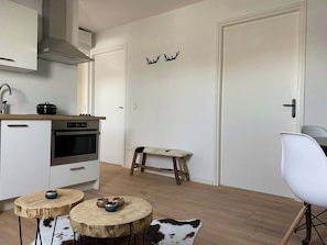Interior - Cozy apartment (4p) prime location near Maastricht (Eijsden)