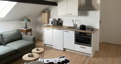 Cozy apartment (4p) prime location near Maastricht