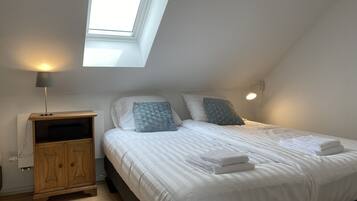 2 makuuhuonetta, Wi-Fi, vuodevaatteet