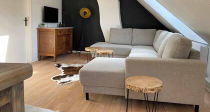 Authentic cozy group stay (7p) near Maastricht