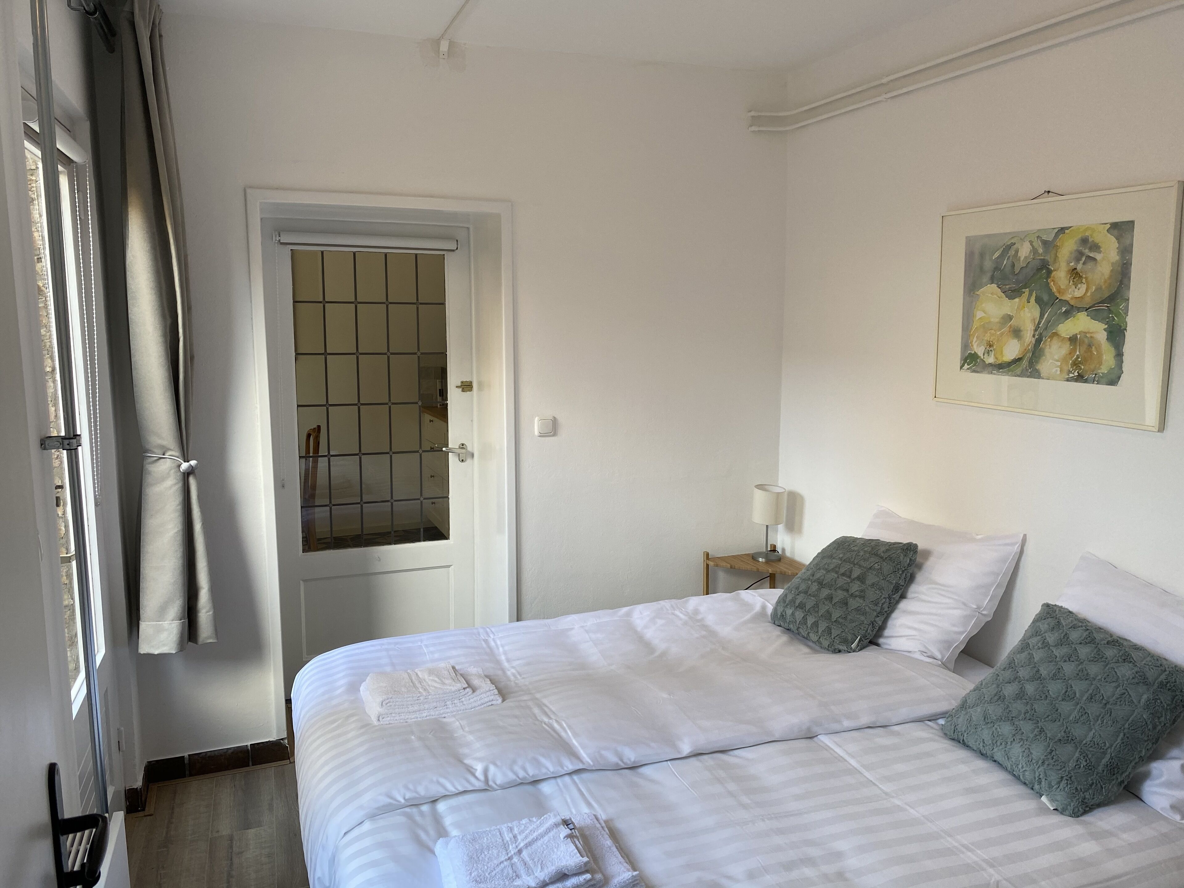 4 間睡房、Wi-Fi、床單