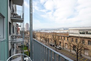 숙박 시설 구내