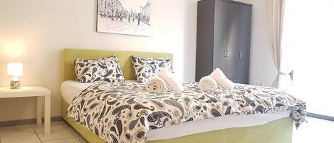 Apartamento | 6 quartos, escrivaninha, ferros/tábuas de passar roupa