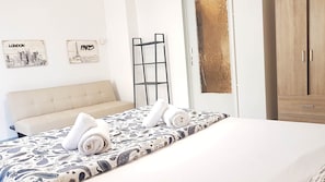 Appartement | 6 chambres, bureau, fer et planche à repasser, Wi-Fi gratuit