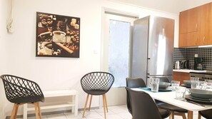 Appartement | Restauration dans la chambre