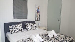 Apartment | 6 bedrooms, desk, iron/ironing board, free WiFi - Erra - Carmine - Athens Center,150m²,6 BD,3 BATH (Athens)
