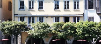 Hitrental Old Town Apartments