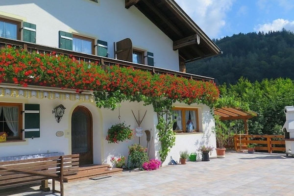 Haus Wiesenrand Kurz (DE Berchtesgaden) - Kurz Simon und Veronika - 12594-Hausansicht