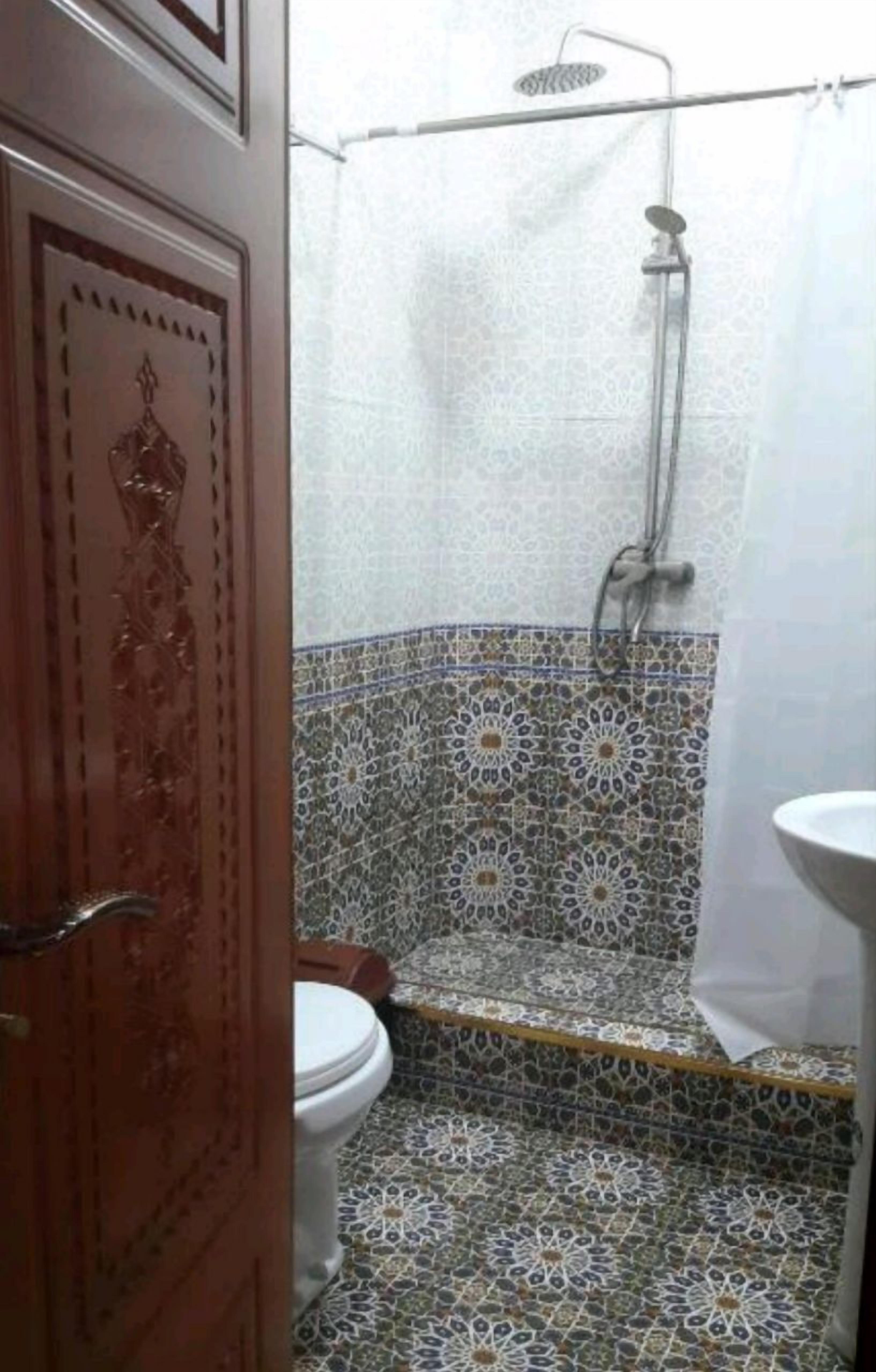 Shower, free toiletries, hair dryer, bathrobes