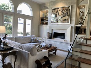 TV, fireplace, stereo