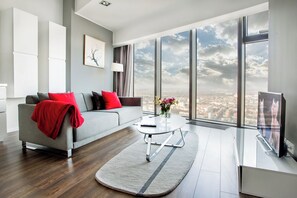 Business Studio, 1 Queen Bed, City View, Tower | Premium bedding, individually decorated, individually furnished - Sky Tower Apartments by Michał & Piotr (Wroclaw)