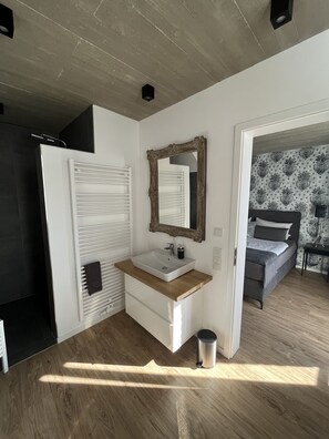 3 bedrooms, WiFi - Holiday business loft BEe HOME  (Kevelaer)