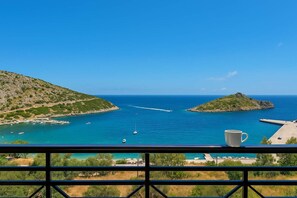 Property grounds - Coastal Paradise Found - Komis' Private Pool Gem (Agios Nikolaos)