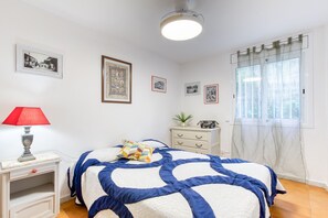 3 bedrooms, iron/ironing board