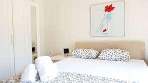 3 bedrooms, individually decorated, individually furnished - Erra - Wheat - Athens Center,80m²,3 BD,1 BATH (Athens)