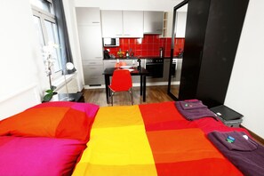 5 habitaciones y ropa de cama