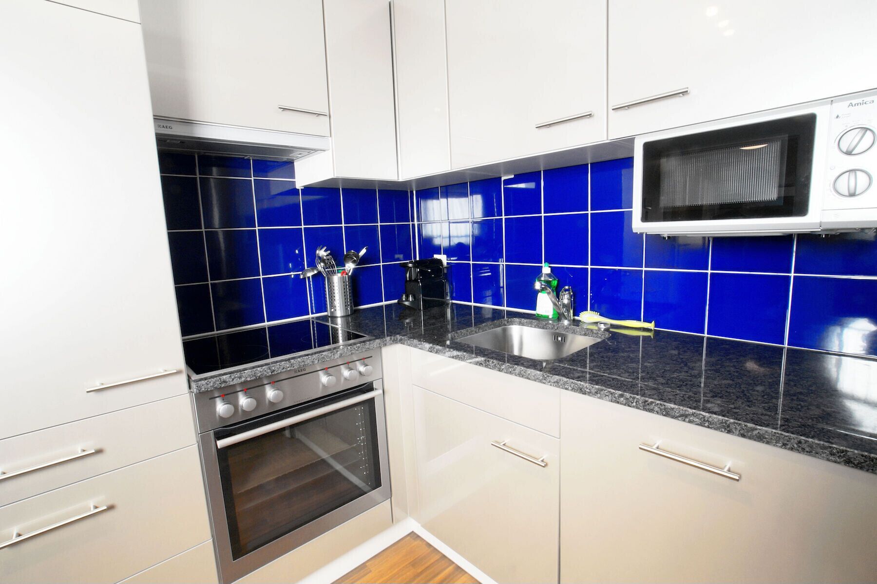 Microwave, dishwasher, coffee/tea maker, high chair