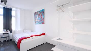 Bureau, draps fournis