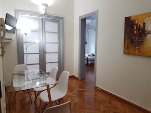 Apartment | In-room dining