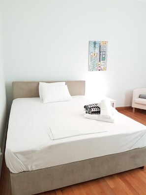 Appartement | 4 chambres, accès au Wi-Fi (inclus)