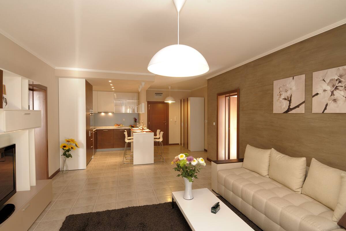 Apartment, 2 Schlafzimmer, Balkon | Bügeleisen/Bügelbrett, kostenlose Babybetten, kostenloses WLAN