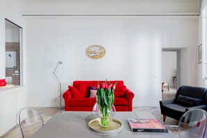 Interior - Elegant 3 bdr apartment near Campo dei Fiori (Roma)