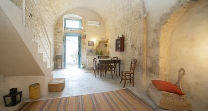 Dammusi Beneventano in the center of Scicli - 15 minutes from the sea of Donnalucata