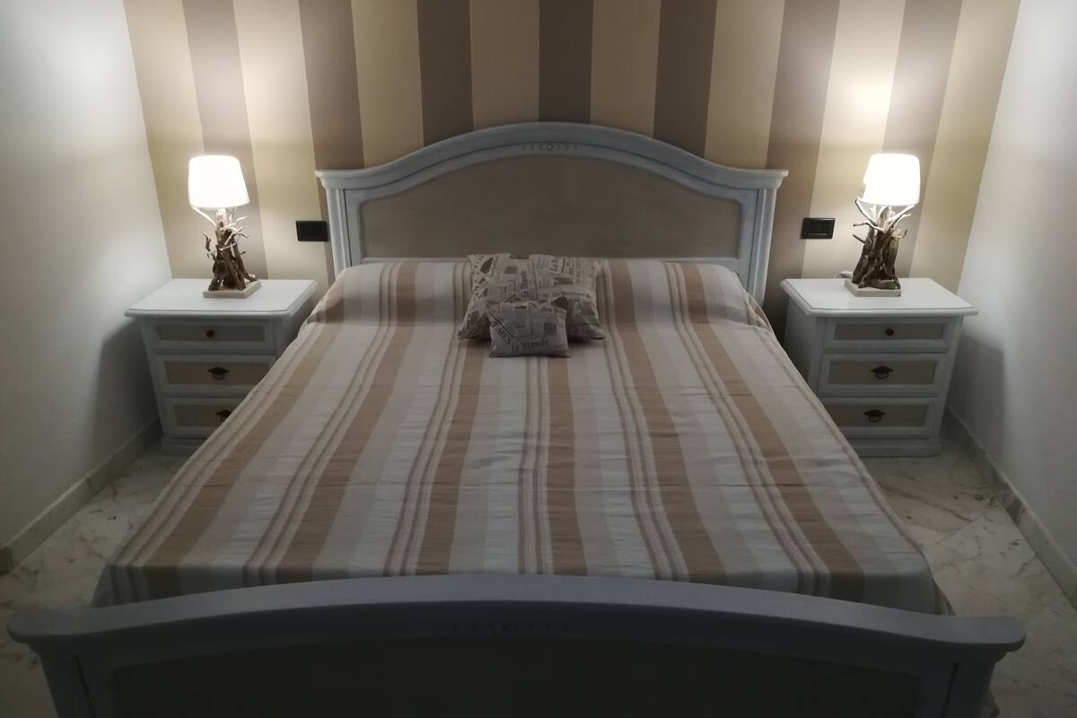 Literie de qualité supérieure, couette en duvet d'oie, minibar