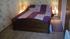 2 bedrooms, iron/ironing board, travel cot, WiFi - House 2 bedrooms 5 persons 1 bathroom 65 m2 35 km Aix Les Bains (Arvière-en-Valromey)