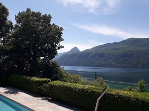 Alberca al aire libre 