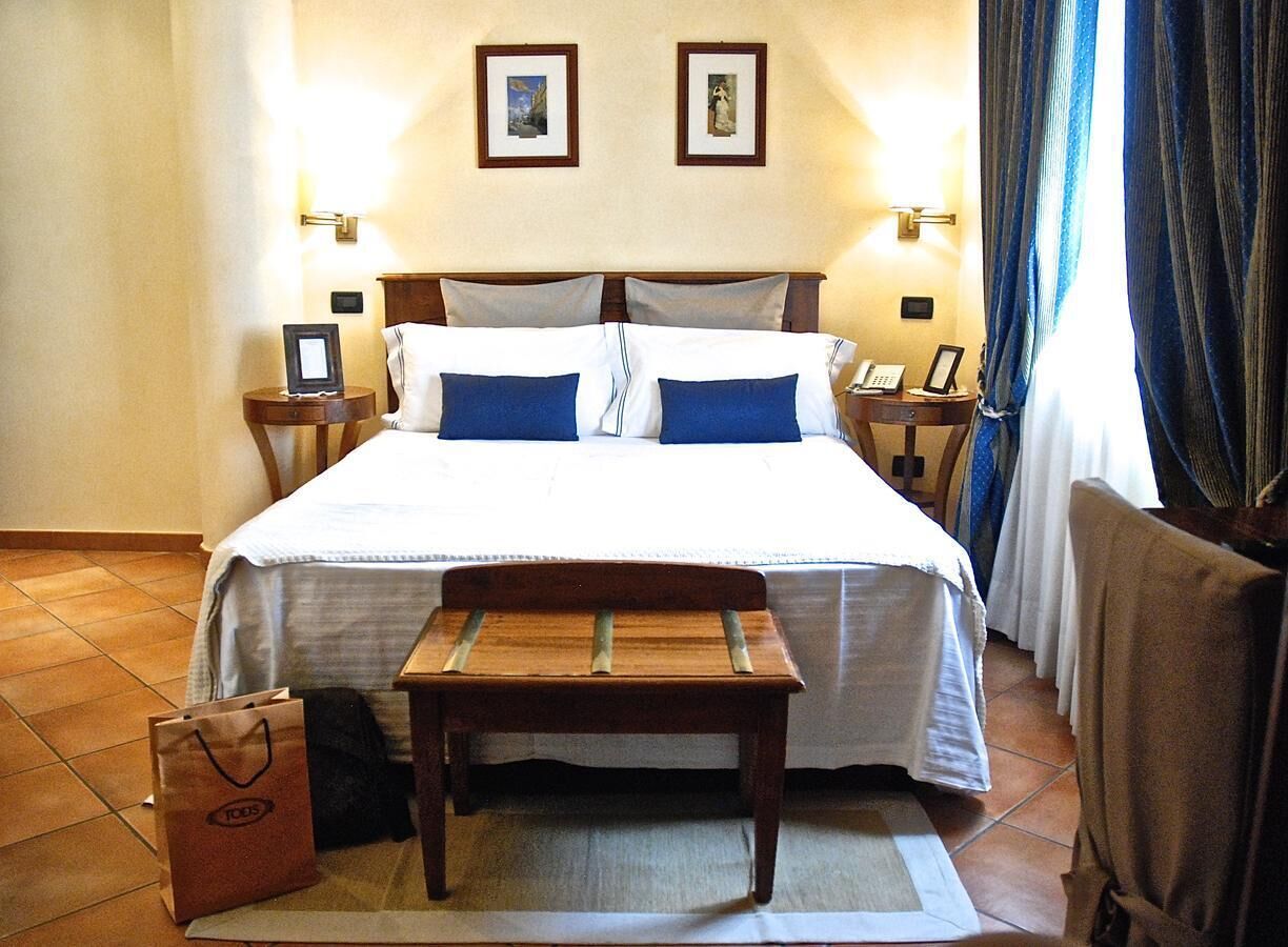 basic double room single use | 1 bedroom, minibar, in-room safe, desk