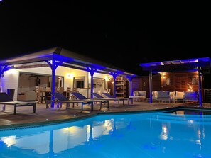 Piscine extérieure